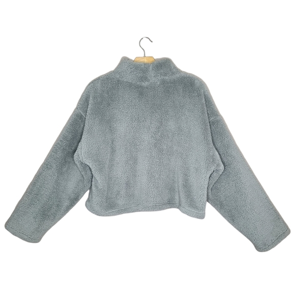 Forever 21 Gray Turtleneck Long Sleeve Croptop Teddy Sweater - Picture 2 of 5